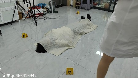 233101vx2n5pix2thh57nq.jpg