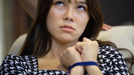 215242lgh1g1hievm1pyvs.jpg